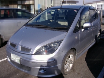 2002 Mitsubishi Colt