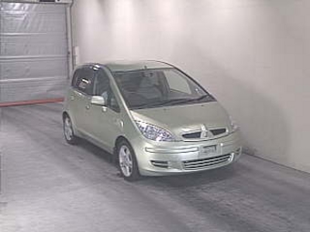 2002 Mitsubishi Colt