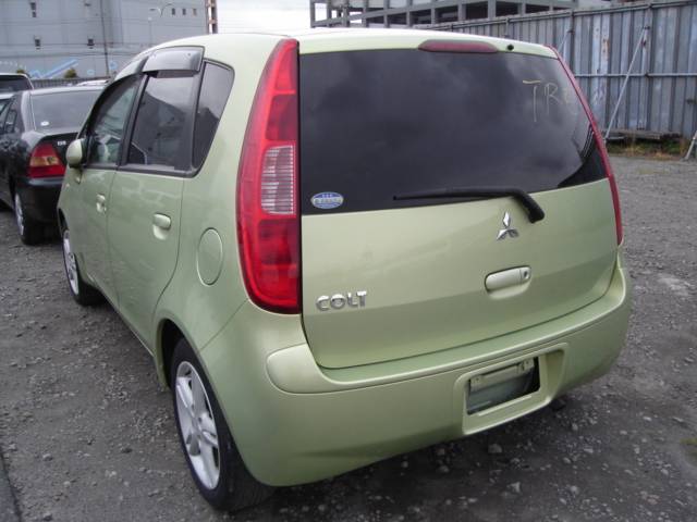 2002 Mitsubishi Colt