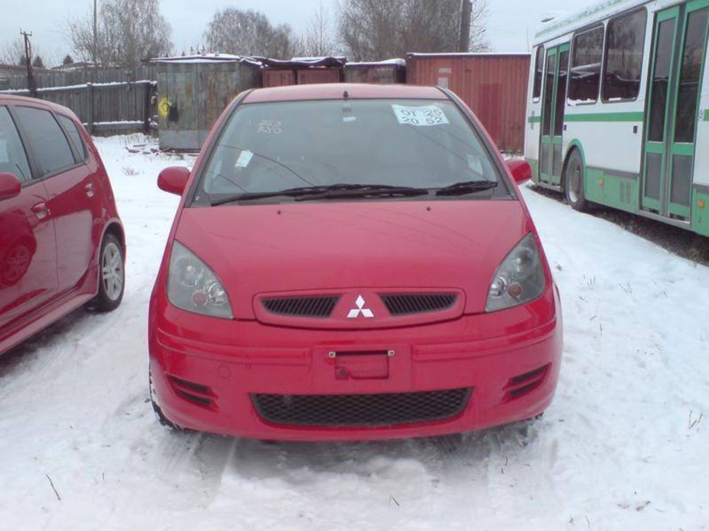 2002 Mitsubishi Colt