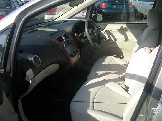 2002 Mitsubishi Colt Pics