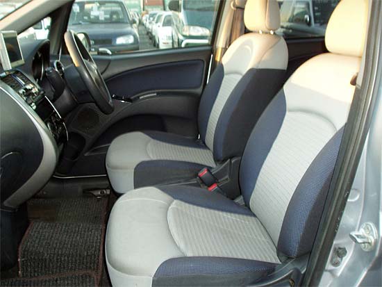 2002 Mitsubishi Colt Pictures