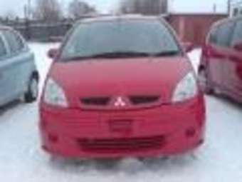 2002 Mitsubishi Colt Pictures