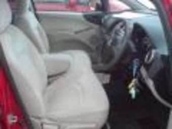 2002 Mitsubishi Colt Photos