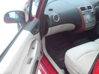 2002 Mitsubishi Colt Pictures