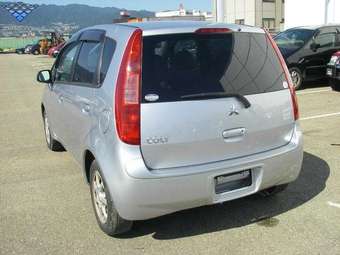 2002 Mitsubishi Colt Pictures