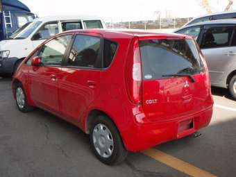 2002 Mitsubishi Colt Pictures