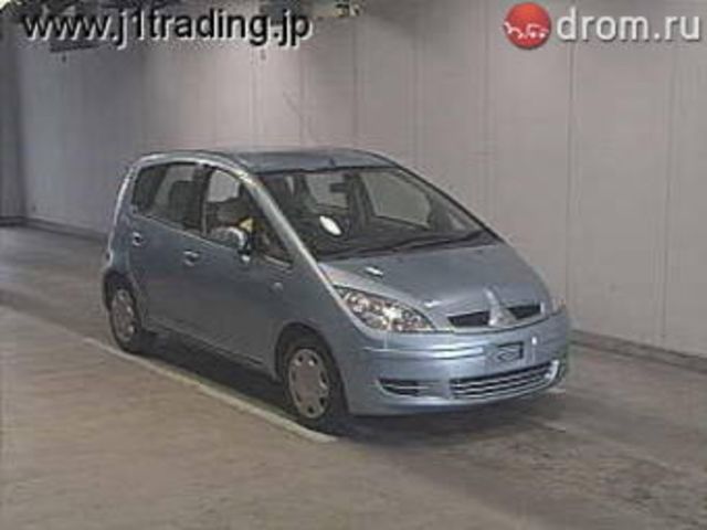 2002 Mitsubishi Colt