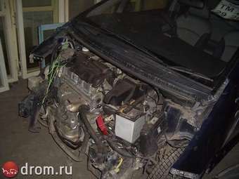 2002 Mitsubishi Colt Pics