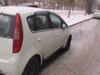 2002 Mitsubishi Colt Photos