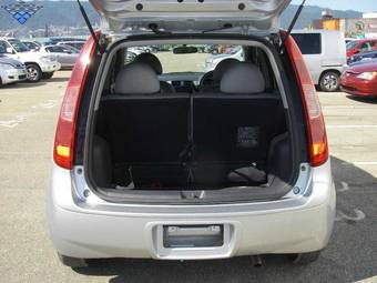 2002 Mitsubishi Colt Pictures