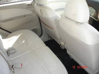 2002 Mitsubishi Colt Images