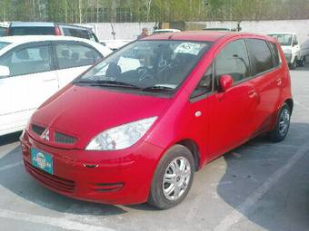 2002 Mitsubishi Colt