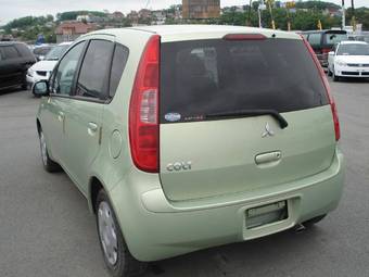 2002 Mitsubishi Colt Pictures