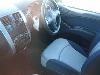 2002 Mitsubishi Colt Photos
