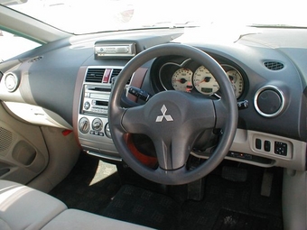 2003 Mitsubishi Colt