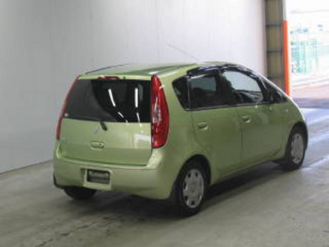 2003 Mitsubishi Colt