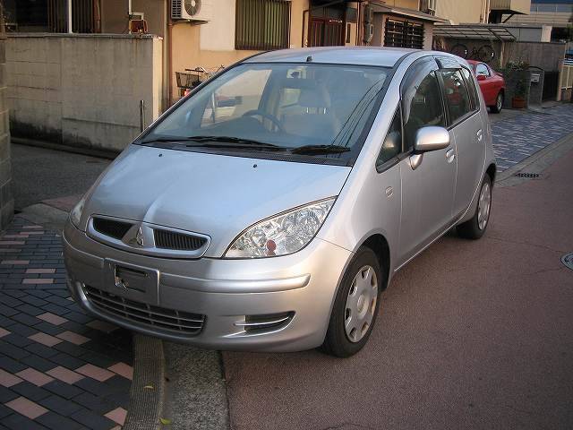 2003 Mitsubishi Colt