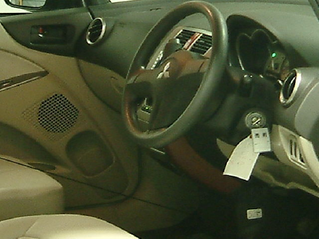 2003 Mitsubishi Colt