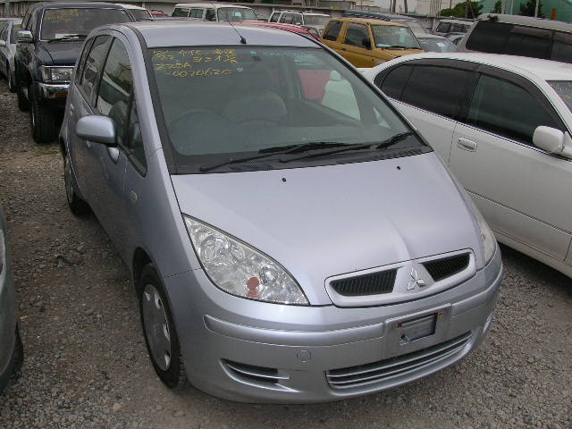 2003 Mitsubishi Colt