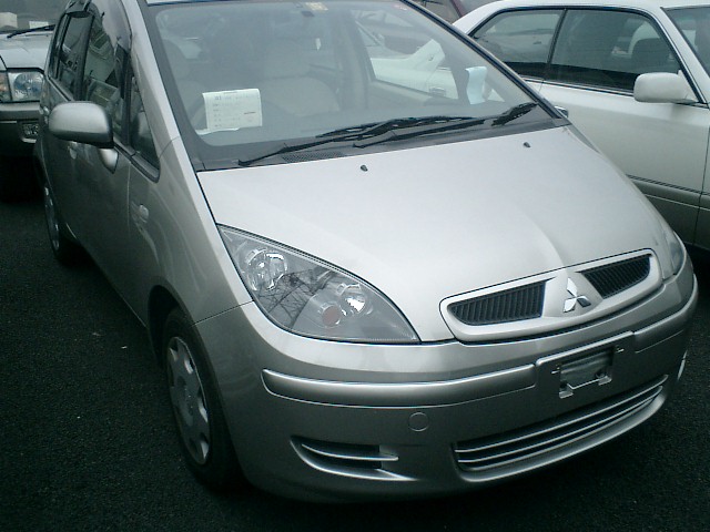 2003 Mitsubishi Colt