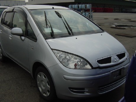 2003 Mitsubishi Colt