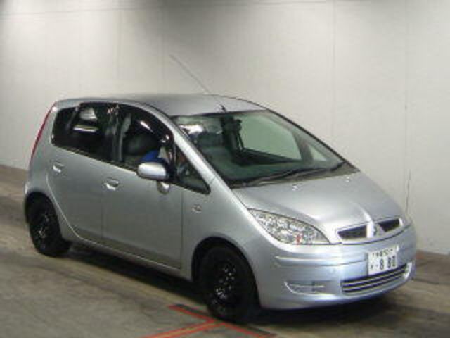 2003 Mitsubishi Colt