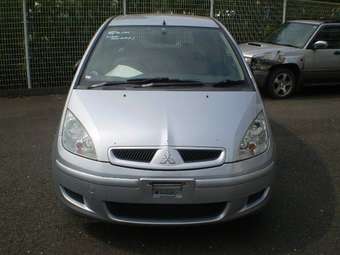 2003 Mitsubishi Colt