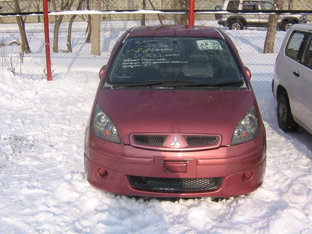 2003 Mitsubishi Colt