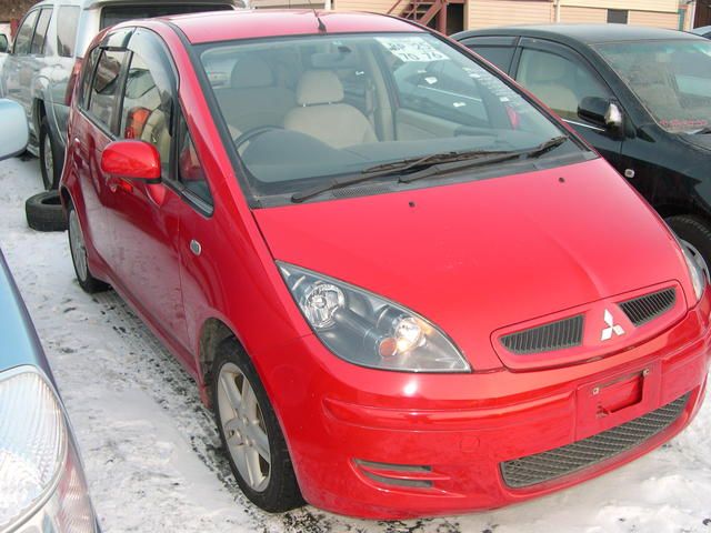 2003 Mitsubishi Colt