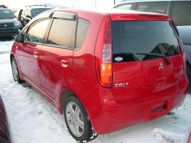 2003 Mitsubishi Colt