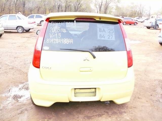 2003 Mitsubishi Colt