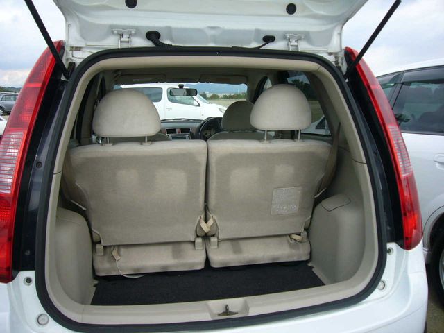 2003 Mitsubishi Colt