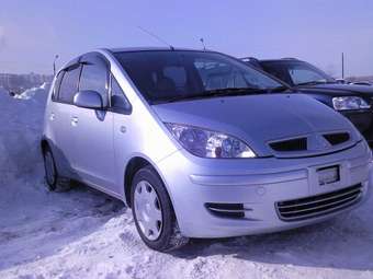 2003 Mitsubishi Colt