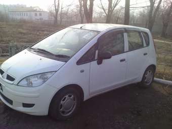 2003 Mitsubishi Colt