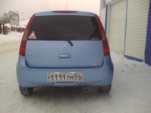 2003 Mitsubishi Colt