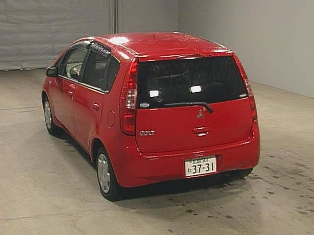 2003 Mitsubishi Colt