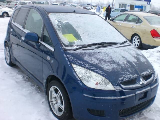 2003 Mitsubishi Colt