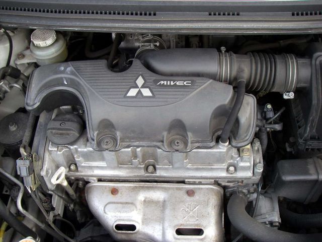 2003 Mitsubishi Colt