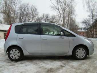 2003 Mitsubishi Colt