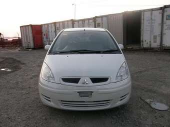 2003 Mitsubishi Colt