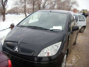 2003 Mitsubishi Colt
