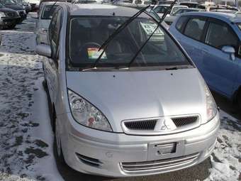 2003 Mitsubishi Colt