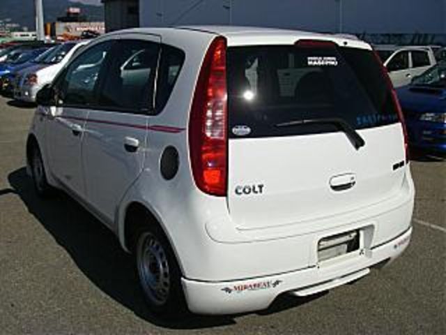 2003 Mitsubishi Colt