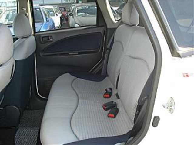 2003 Mitsubishi Colt