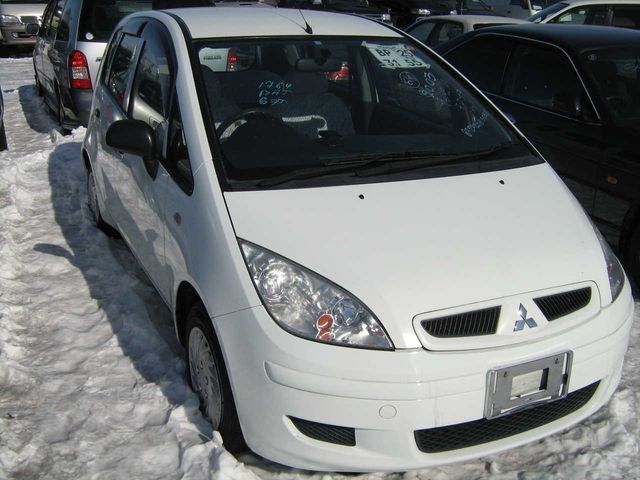 2003 Mitsubishi Colt