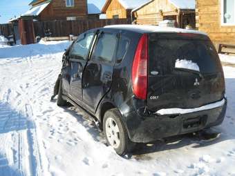 2003 Mitsubishi Colt