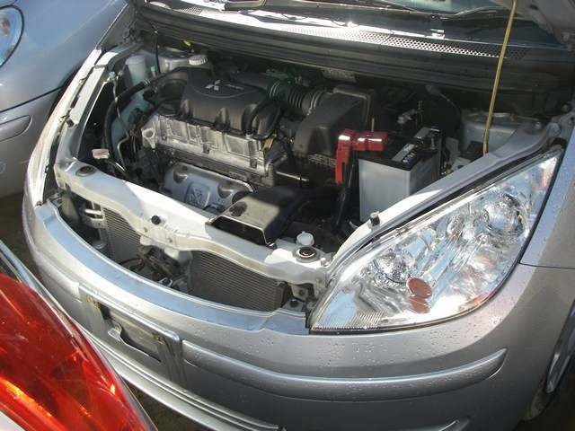 2003 Mitsubishi Colt