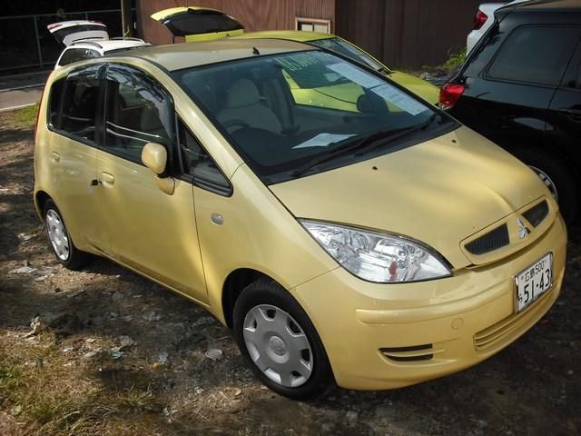 2003 Mitsubishi Colt