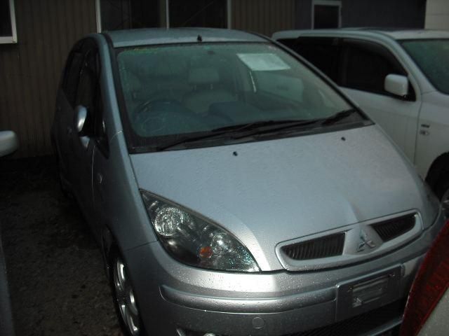 2003 Mitsubishi Colt